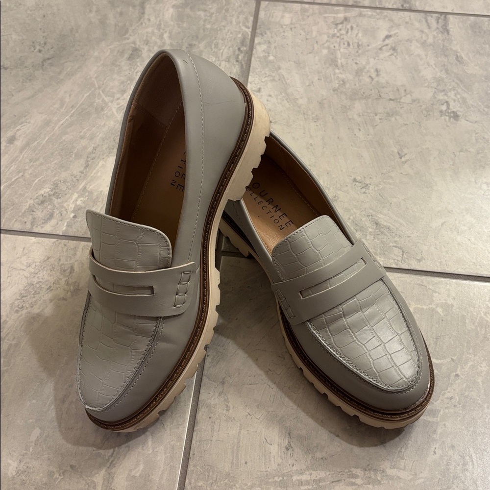 Journee Collection Gray Croc-Embossed Loafers